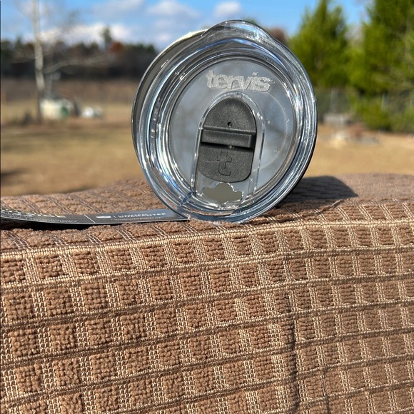 Tervis Aqua Dolphin Tumbler - Picture 4 of 7